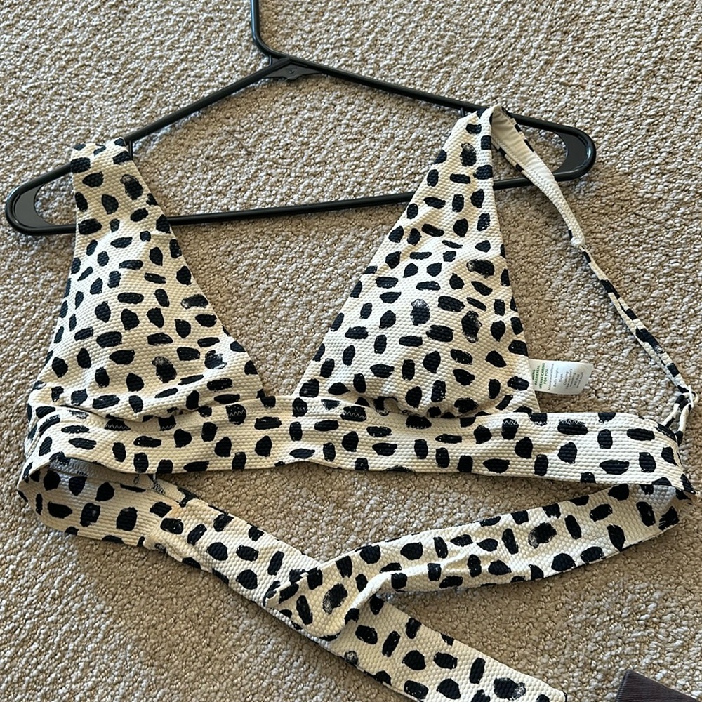 Aerie triangle swim top size medium